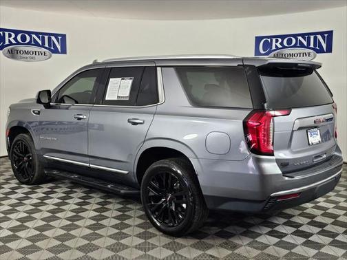 2022 GMC Yukon SLT