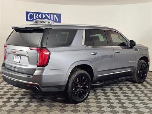 2022 GMC Yukon SLT