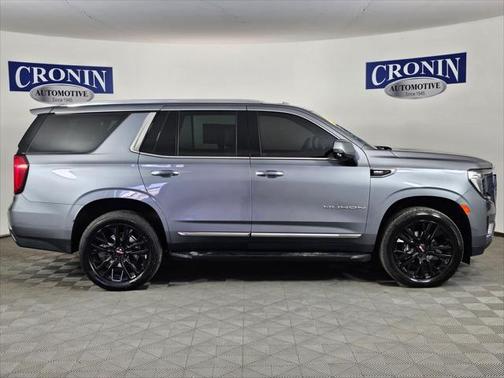 2022 GMC Yukon SLT