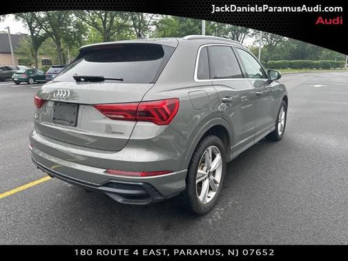 2021 Audi Q3 45 S line Premium