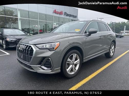 2021 Audi Q3 45 S line Premium