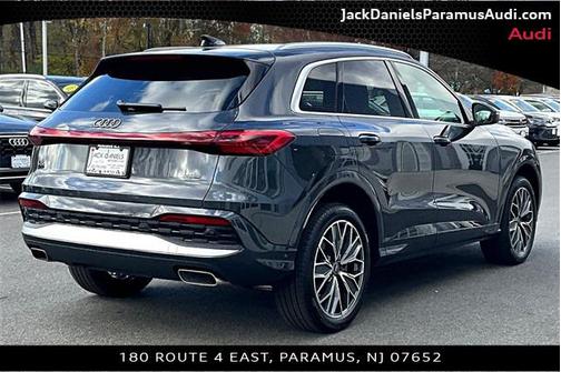 2025 Audi Q5 Premium Plus TFSI quattro S tronic