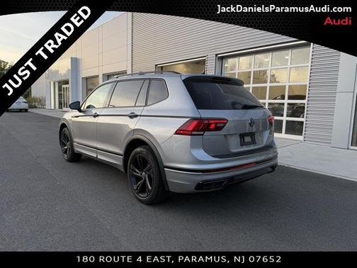 2023 Volkswagen Tiguan 2.0T SE R-Line Black 4MOTION