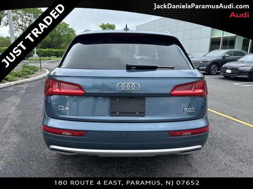 2018 Audi Q5 2.0T Premium Plus