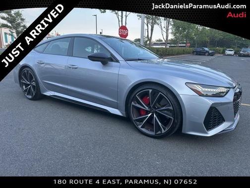2023 Audi RS 7 4.0T