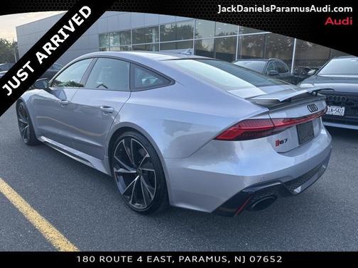 2023 Audi RS 7 4.0T