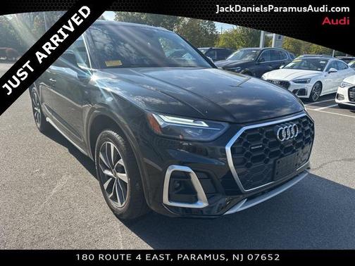 2023 Audi Q5 45 S line Premium Plus