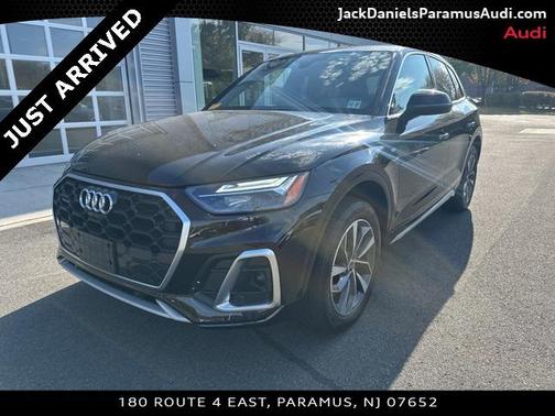 2023 Audi Q5 45 S line Premium Plus