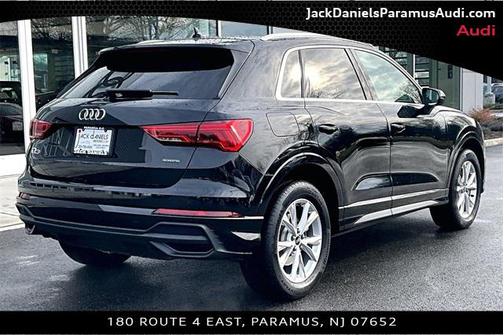 2024 Audi Q3 Premium Plus 45 TFSI S line quattro Tiptronic