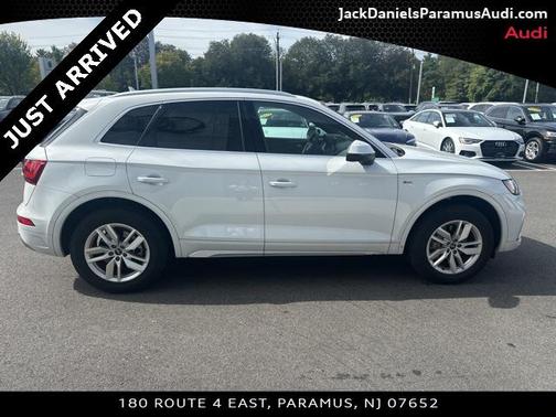 2023 Audi Q5 45 S line Premium