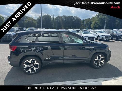 2022 Volkswagen Taos 1.5T SEL