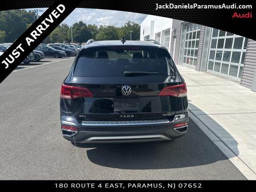 2022 Volkswagen Taos 1.5T SEL