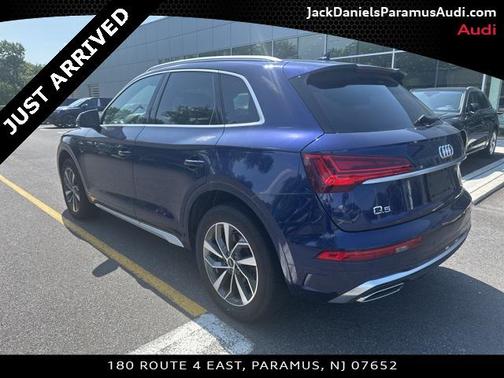 2022 Audi Q5 45 S line Premium Plus