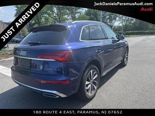 2022 Audi Q5 45 S line Premium Plus
