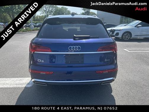 2022 Audi Q5 45 S line Premium Plus