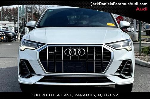 2022 Audi Q3 45 S line Premium Plus