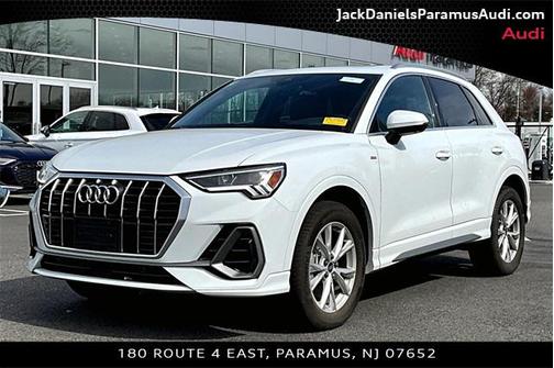 2022 Audi Q3 45 S line Premium Plus