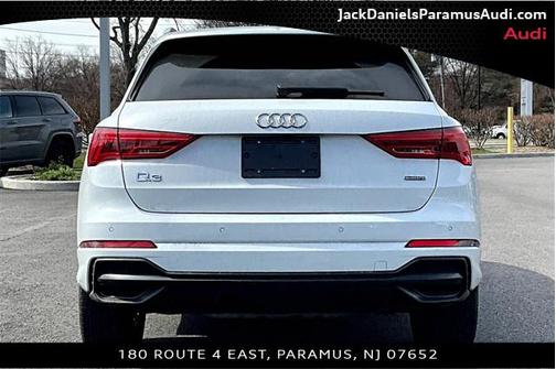 2022 Audi Q3 45 S line Premium Plus