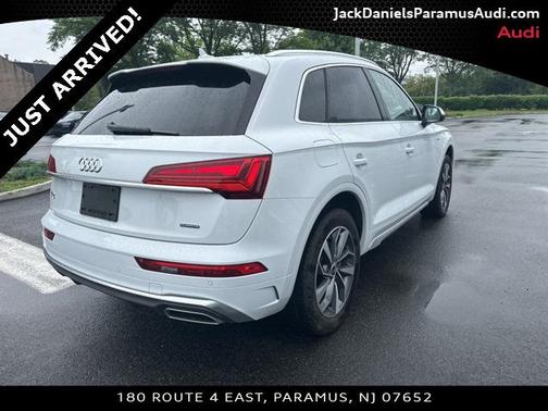2022 Audi Q5 45 S line Premium