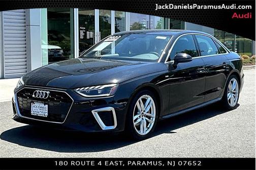 2023 Audi A4 45 S line Premium