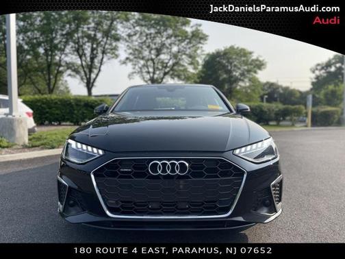 2023 Audi A4 45 S line Premium