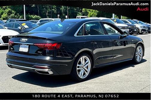 2023 Audi A4 45 S line Premium
