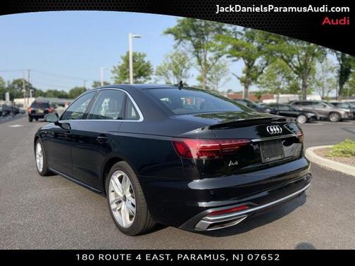 2023 Audi A4 45 S line Premium