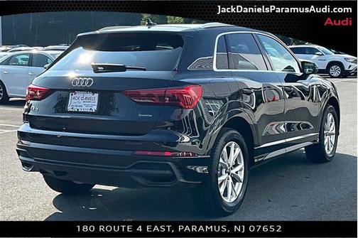 2025 Audi Q3 Premium 45 TFSI S line quattro Tiptronic