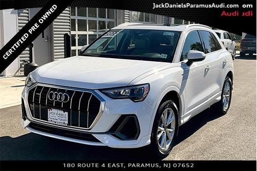 2022 Audi Q3 Premium 45 TFSI S line quattro Tiptronic