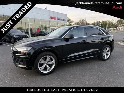 2023 Audi Q8 55 Premium