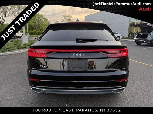 2023 Audi Q8 55 Premium