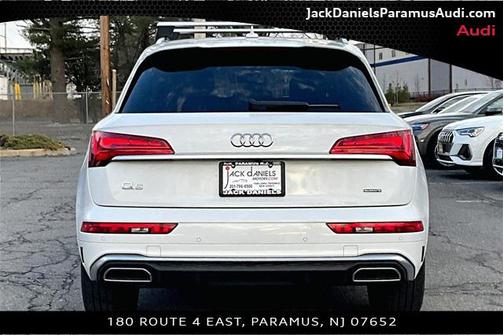 2022 Audi Q5 45 S line Premium Plus