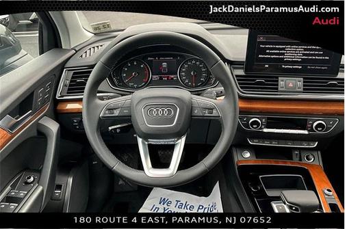 2022 Audi Q5 45 S line Premium