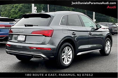 2022 Audi Q5 45 S line Premium