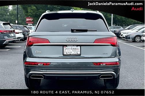 2022 Audi Q5 45 S line Premium