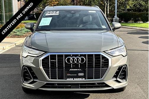 2024 Audi Q3 Premium 45 TFSI S line quattro Tiptronic