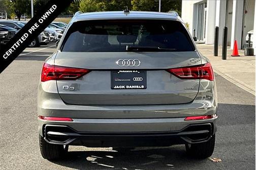 2024 Audi Q3 Premium 45 TFSI S line quattro Tiptronic