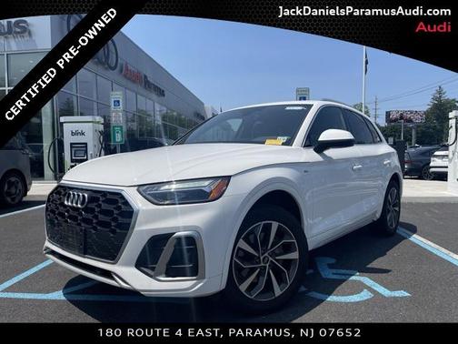 2023 Audi Q5 45 S line Premium