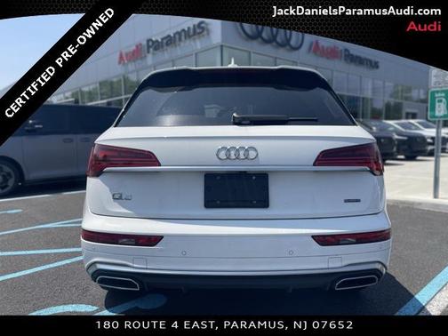 2023 Audi Q5 45 S line Premium