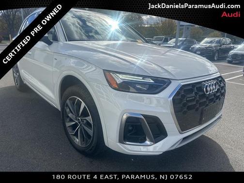 2023 Audi Q5 Premium Plus 45 TFSI S line quattro