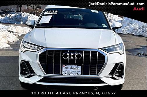 2023 Audi Q3 Premium Plus 45 TFSI S line quattro Tiptronic