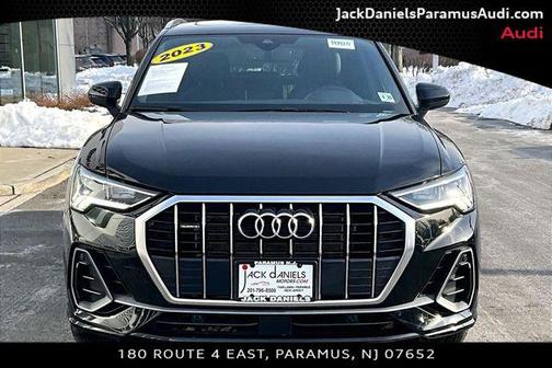 2024 Audi Q3 Premium 45 TFSI S line quattro Tiptronic