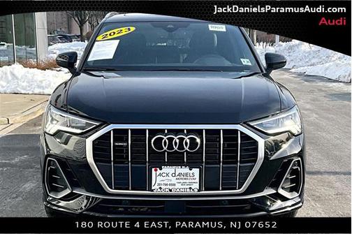 2024 Audi Q3 Premium 45 TFSI S line quattro Tiptronic