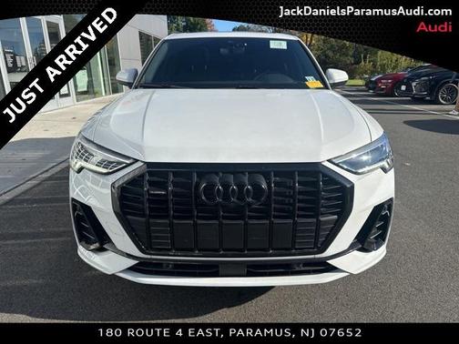 2022 Audi Q3 45 S line Premium Plus