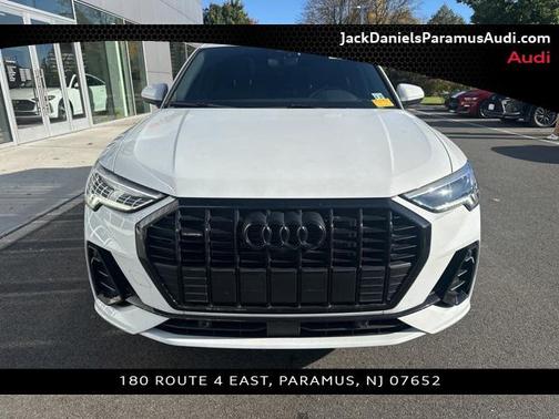 2022 Audi Q3 45 S line Premium Plus