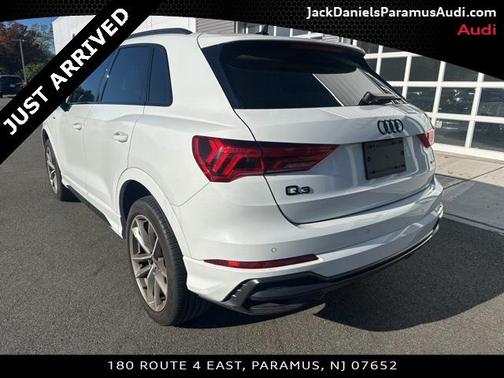 2022 Audi Q3 45 S line Premium Plus