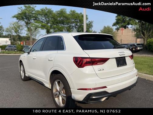 2022 Audi Q3 45 S line Premium Plus
