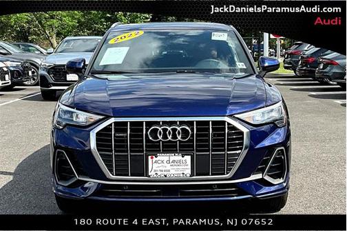 2022 Audi Q3 45 S line Premium