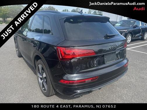2022 Audi Q5 45 S line Premium Plus