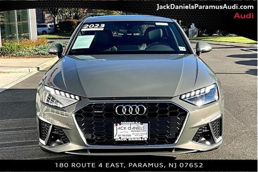 2023 Audi A4 Premium Plus 45 TFSI S line quattro S tronic